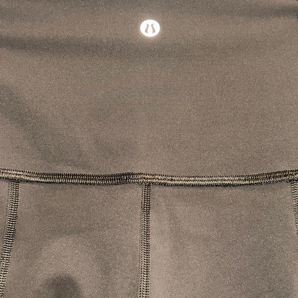 Size 6 lululemon leggings Hunter green